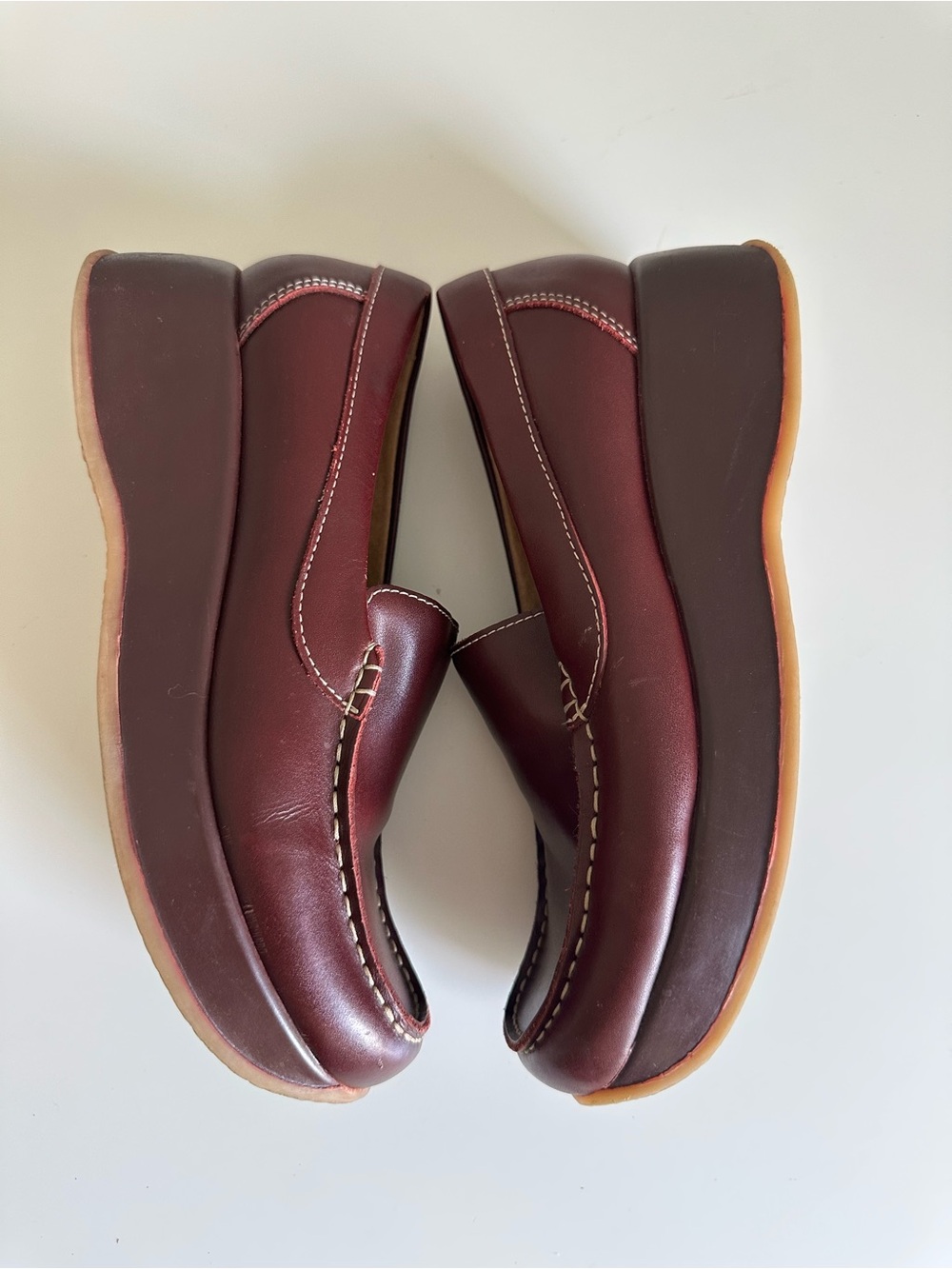 Vintage Y2K Steve Madden Burgundy Leather Loafers with Contrast Stitching 7.5 - Picture 6 of 16
